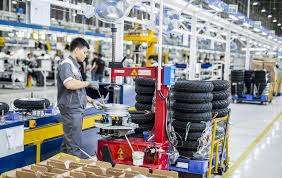 Kinh tế tư nhân: Từ bổ trợ đến vai trò dẫn dắt