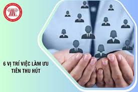 Bộ Nội vụ: Ưu tiên thu hút nhân tài đối với 02 lĩnh vực, 06 vị trí việc làm