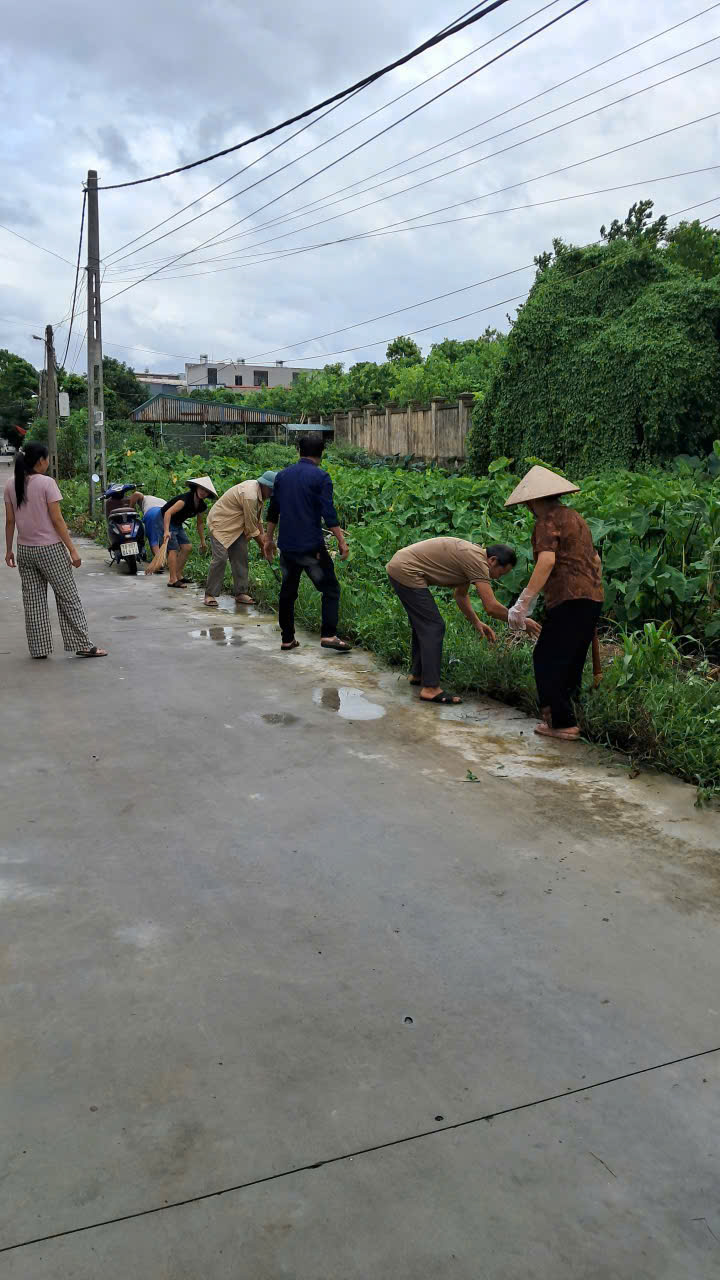 Một số hình ảnh về hoạt động chào mừng kỷ niệm 80 năm ngày Quốc khánh nước Cộng hòa xã hội chủ nghĩa Việt Nam của cán bộ và nhân dân phường Thành Nam 